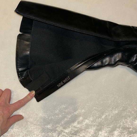 Nine West heeled boots 7.5 - Picture 5 of 10